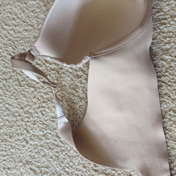 Soma Vanishing Back FC Lace Trim Beige Two Clasp Bra Size 36 C - Picture 9 of 10